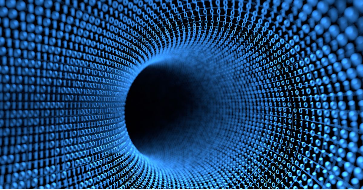 SNUC - quantum computing and edge computing - Benefits of a hybrid architecture using quantum sensors and edge computing capabilities for solving complex data challenges at the edge